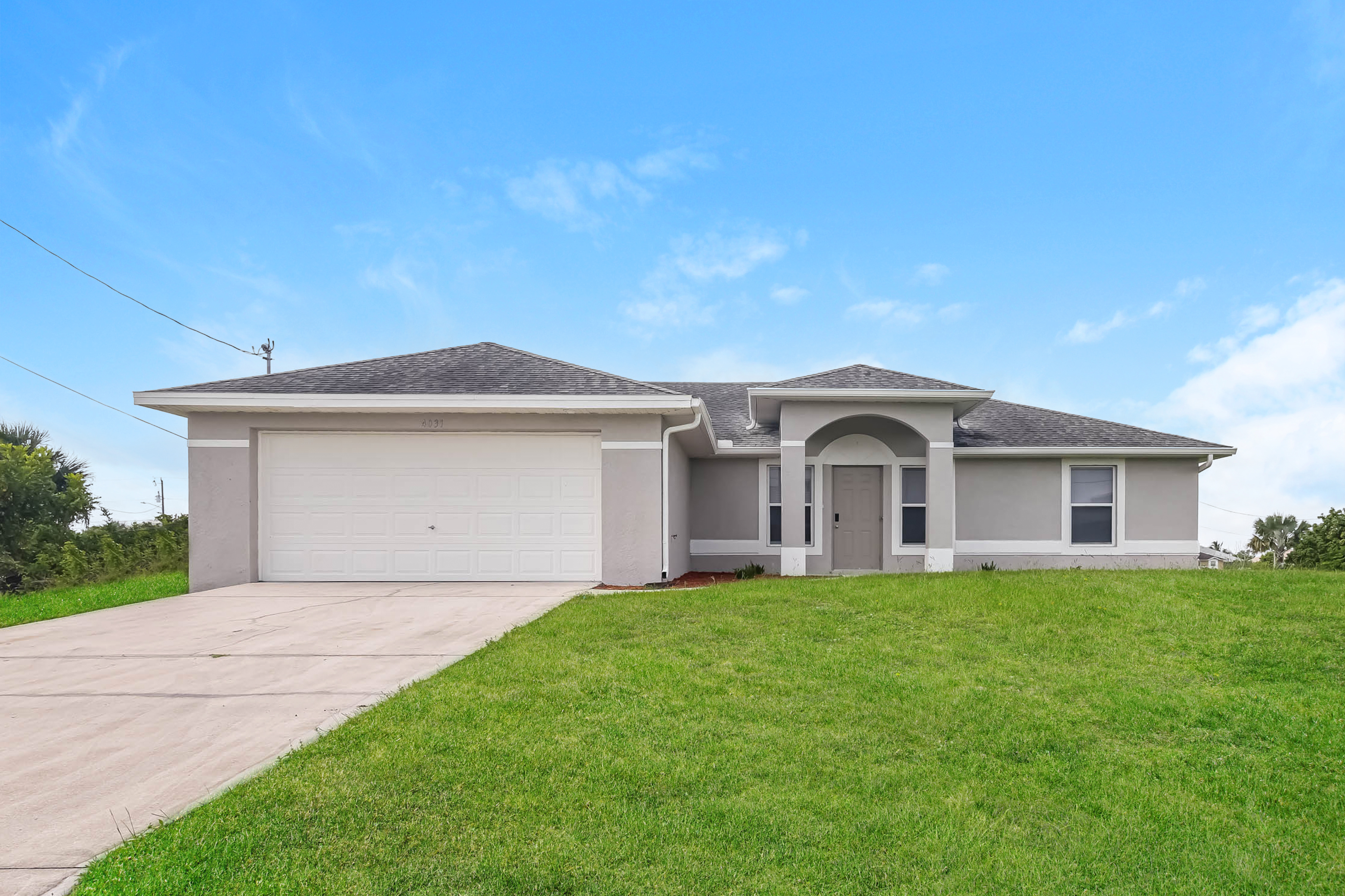 4031 26th St SW Lehigh Acres, FL 33976